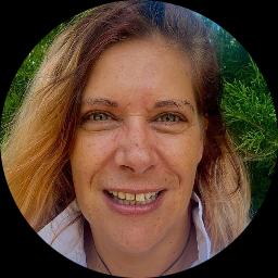 Psychologist Jacquelyn "Jackie" Berke providing different types of therapy in Phoenix