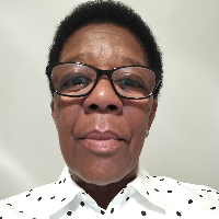 Psychologist Eunice Banks providing different types of therapy in Detroit