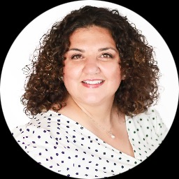 Psychologist Stephanie Mastroantonio providing different types of therapy in Denver