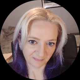 Psychologist Dennisha Pauley providing different types of therapy in Charlotte