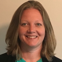 Psychologist Lindsay Humphrey providing different types of therapy in Detroit