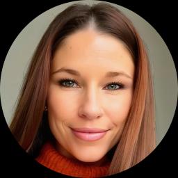 This is Nichole Esparza's avatar and link to their profile