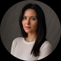 Psychologist Sarah Spiro providing different types of therapy in Jacksonville