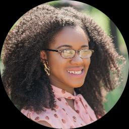 Psychologist Shaiipaula Thomas providing different types of therapy in San Antonio