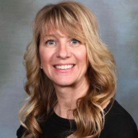 Psychologist Renee LaVigne providing different types of therapy in Detroit