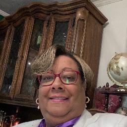 Psychologist DeBorah Wall providing different types of therapy in Charlotte