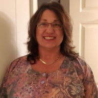 Psychologist Dr. Anna Ruggirello providing different types of therapy in Philadelphia