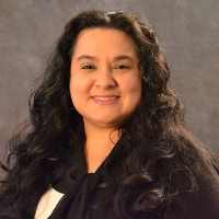 Psychologist Isabel Sanchez Cummings providing different types of therapy in Columbus