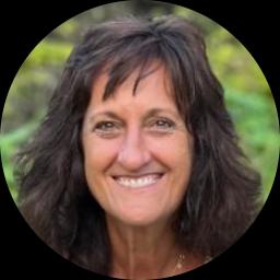 This is Lisa Longo's avatar and link to their profile