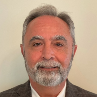 This is Darius Entesary's avatar and link to their profile