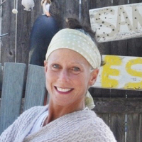 This is Stacey Martwinski-Nardozzi's avatar and link to their profile