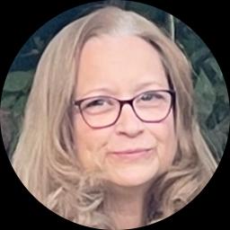 Psychologist Lisa Allen providing different types of therapy in Chicago