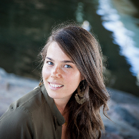 Psychologist Lauren Spencer providing different types of therapy in Denver